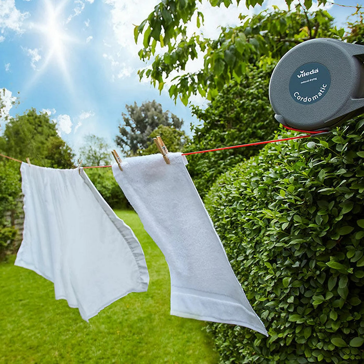 Vileda Cordomatic Retractable Clothes Line Black 15Mtr FH169720 | Automatic Line Retraction | Extendable Laundry Drying Line | Wall-Mounted Outdoor and Indoor Use | FLiexible Lockable Line Length