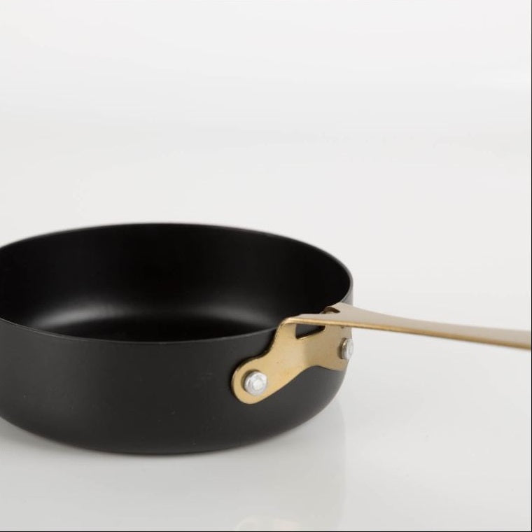 Excellent Houseware Mini Iron Frying Pan Black and Gold 9cm x 3cm A15000050 | Non-Stick Skillet with Gold Handle | Compact Cookware for Eggs-Snacks and Single Servings