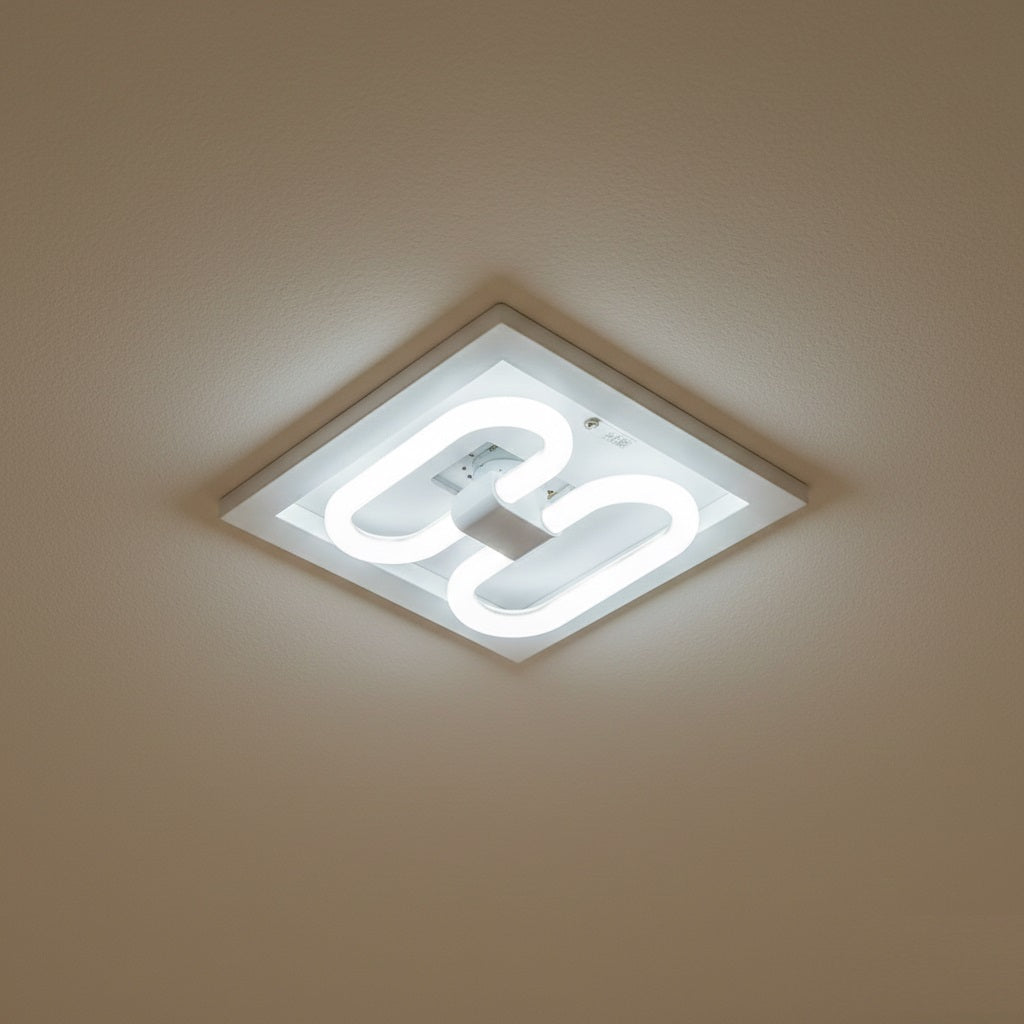 Energizer 4 Pin LED Lamp Cool White 7W S30625 | 750 Lumens in a Narrow Cone | 30 Year Life Span