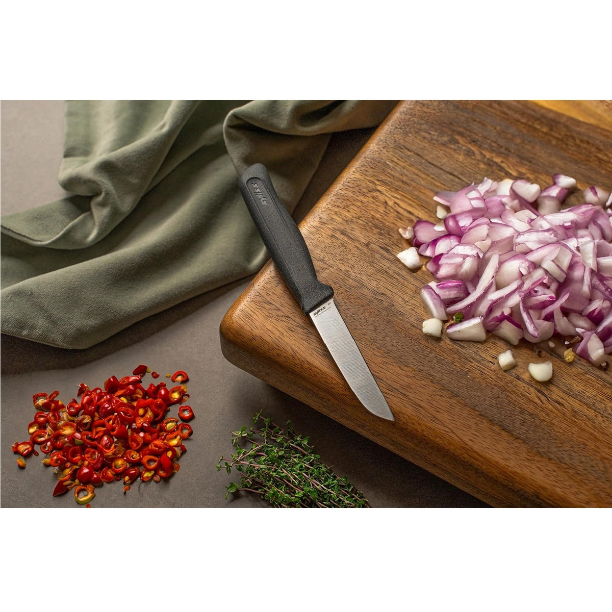 Zyliss Vegetable Knife Grey 90mm H202mm x W23mm x D11mm E920287 | Blade Guard Included | German Stainless Steel | Eco Handle