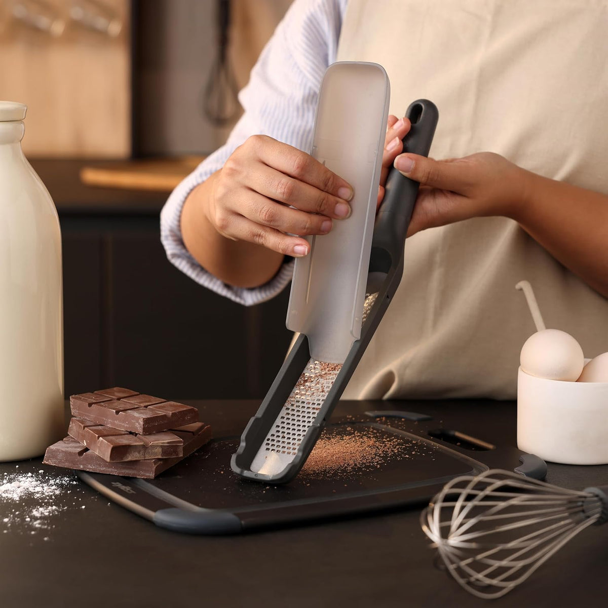 Zyliss Rasp Grater Beluga Grey 332mm x 47mm x 24mm E900062 | Eco Handle