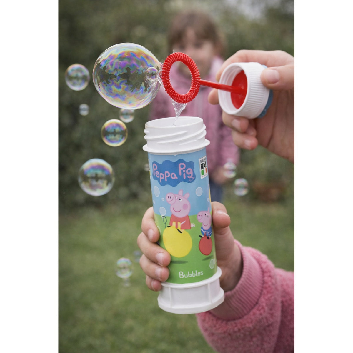 Bubble World Peppa Pig Bubble Tubs Assorted 60ml Pack of 1 | Suitable for Ages 3 Years Up