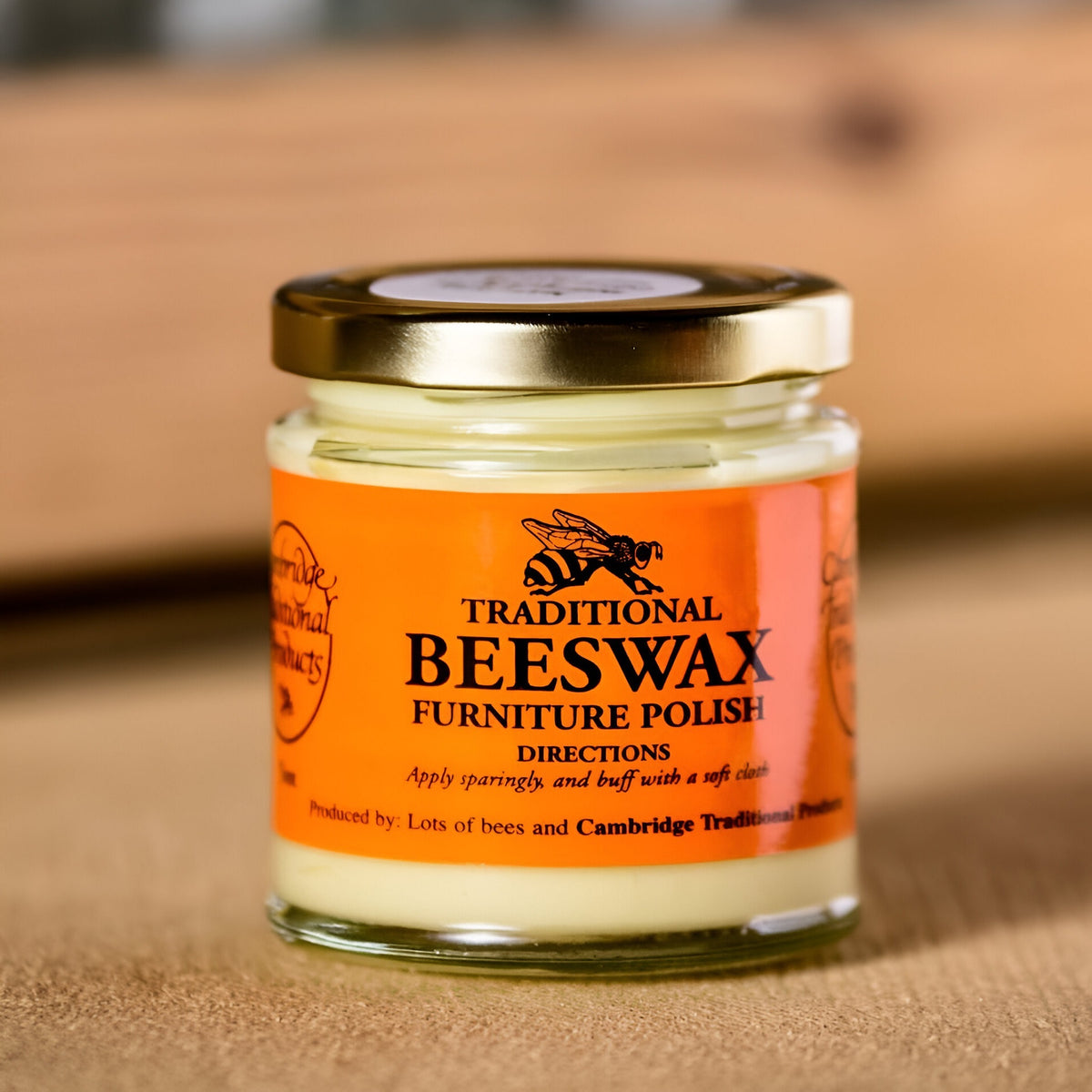 Cambridge Traditional Beeswax Furniture Polish Neutral 142g P1
