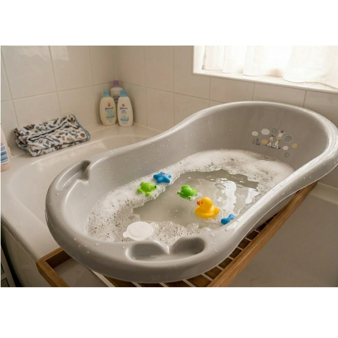Polypropylene Baby Bath Tub with Drainage Plug Grey Large 84cm 7800060 | Infant Wash Basin with Soap Holders | Portable New-born Bathtub with Cute Zebra Print Design