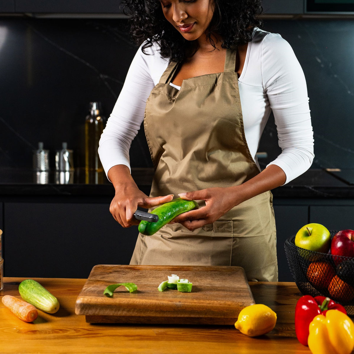 Zyliss Eco Handle Swivel Peeler Grey E950046 | Vegetable Peeler | Potato Peeler | Swivel Blade Peeler | Fruit Peeler | Eye Cutter and Scraper