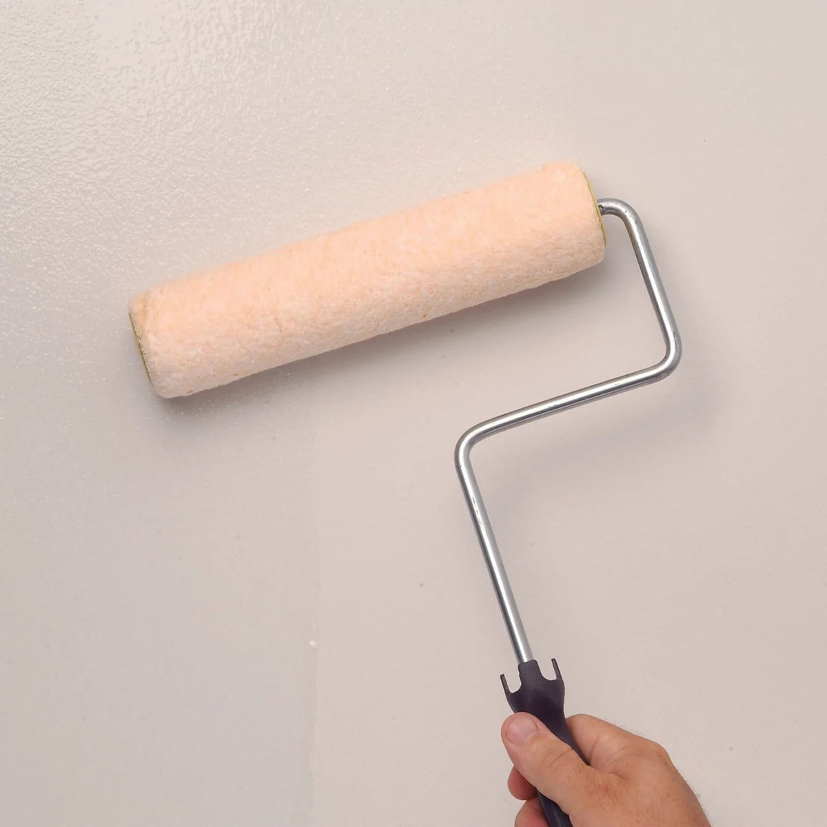 Zinsser Gardz Sealer Primer Clear 1Ltr ZN160001D1 | High Performance Sealer Alkaline Surface Primer | Water Based Interior Use | Seals Damaged Drywall Porous Surfaces | Low Odour Quick Drying Masonry Plaster Wallboard Prep