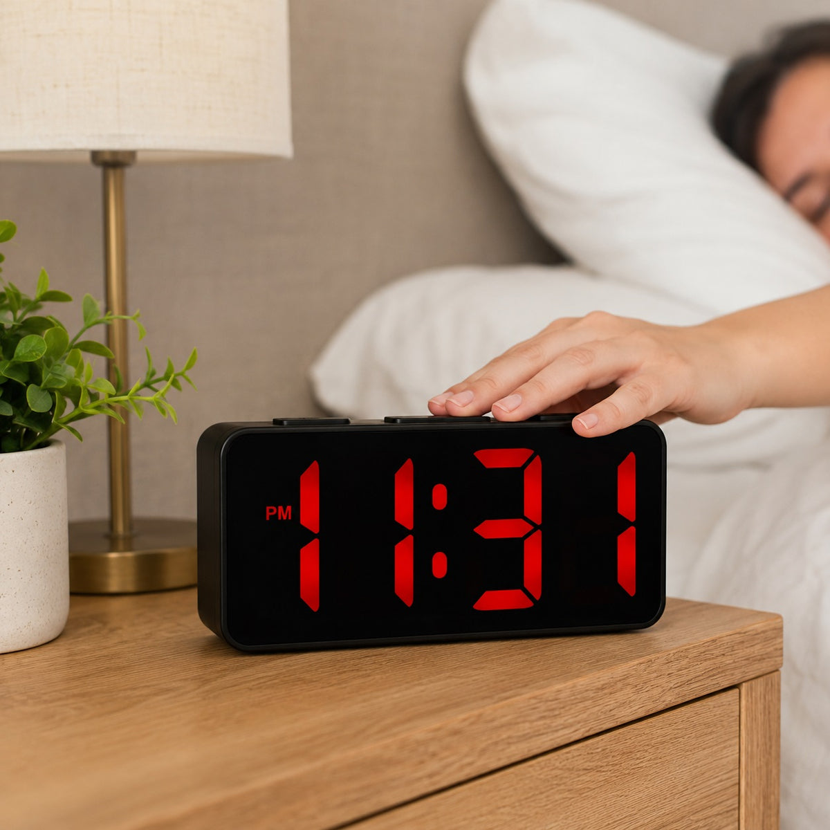 Lloytron LED USB Alarm Clock Black 4cm J1002BK | Digital Red LED Desk Timepiece | Sunrise 12-24 Hour Snooze Clock | 5 Level Dimmable Bedside Nightstand Timer | Battery Backup Dual Power Supply | Portable Home Office Travel Clock
