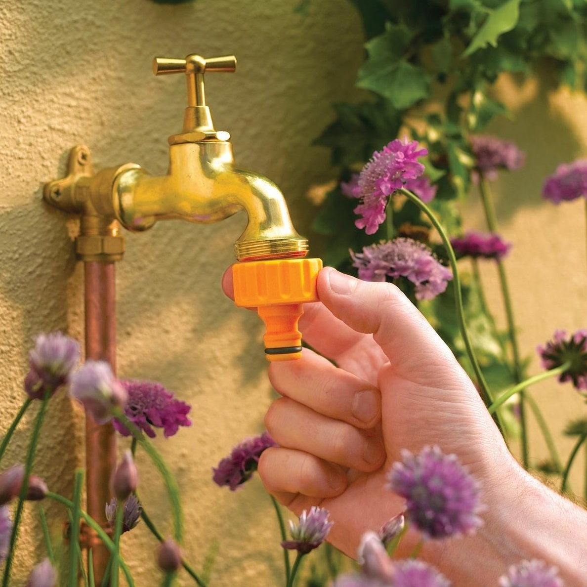 Hozelock Durable Plastic BSP Threaded Tap Connector Yellow 1-Inch 2158P9000 | Garden Hose Tap Connector | BSP Outdoor Tap Fitting | Hose Pipe Adapter | Supplied with Complete Fittings