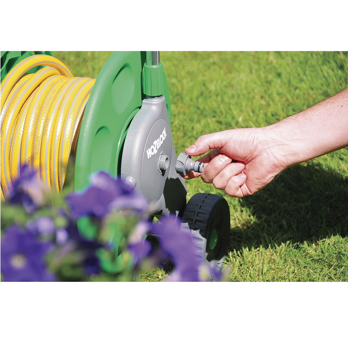 Hozelock Hose Reel and Cart Grey Threaded Inlet Adaptor 5-8-Inch BSP 2169 | Premium Quality Replacement Fitting Component | Leak-Proof Quick Connect Male Adapter Valve | Durable Plastic Flat and Spiral Pipe Joint Spacer | Supplied with Complete Fittings