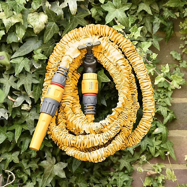 Hozelock Expandable Super Hoze Yellow 15Mtr 8215A1240 | Supplied With Complete Fittings | Lightweight | Never Kinks | Expands Up To 3 Times | Flexible Watering Hose | Space Saving Garden Hose