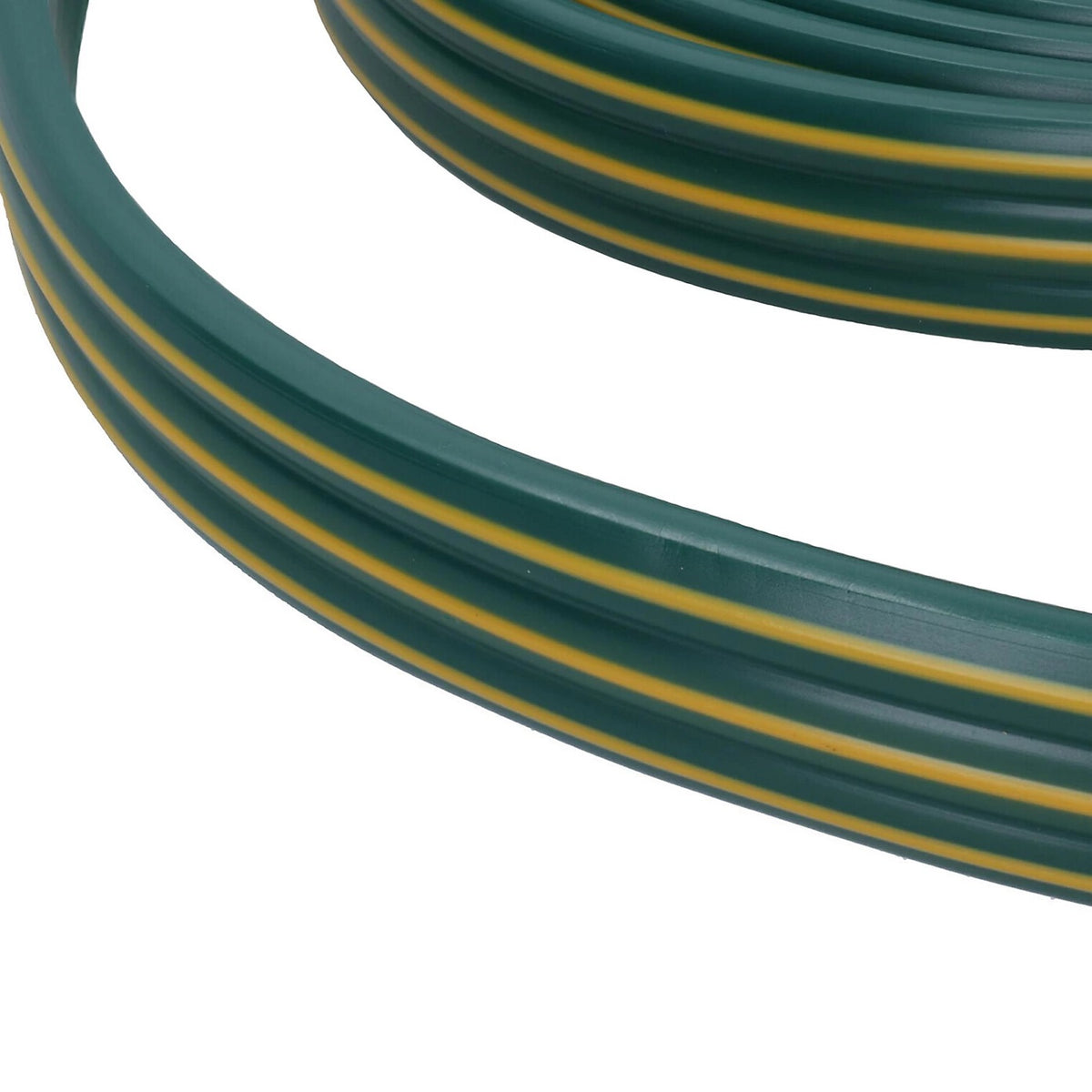 Hozelock 2-In-1 Sprinkler Soaker Hose Green 15Mtr 6756A0000 | Ideal For Lawns And Borders | Maximum Area Coverage 54 Metre Square | Supplied with Complete Fittings
