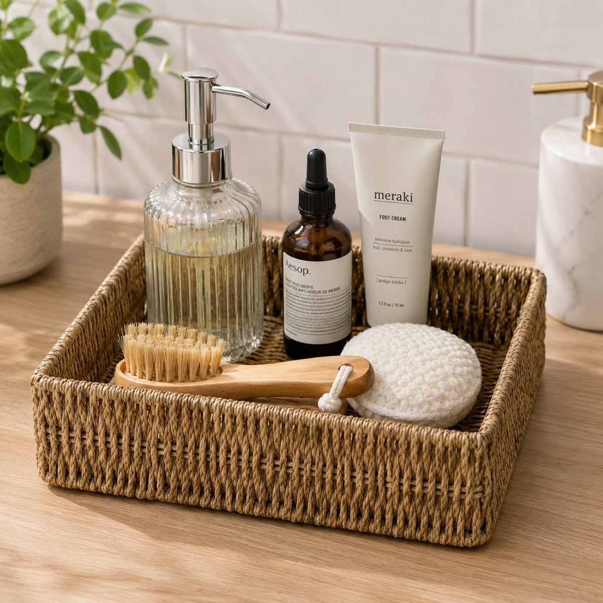 JVL Rectangular Seagrass Storage Basket Brown H7cm x W26cm x D17cm 15-422 | Woven Wicker Basket | Home Storage Accessories | Suitable for Shelf Desk Countertop Organisation