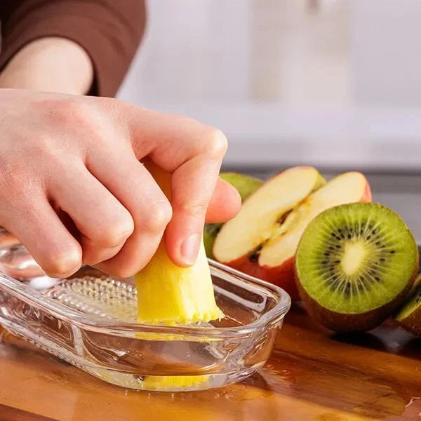 Kilner Glass Multi-Purpose Kitchen Grater Clear 3cm x 20.5cm x 9.6cm 25.106 | Dishwasher Safe