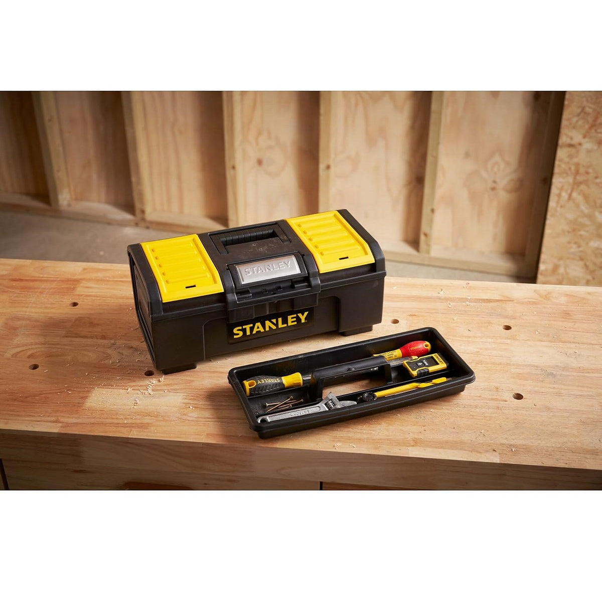 Stanley One-Touch Tool Box Black Yellow 39.4cm x 22cm x 16.2cm Pack Of 1 1-79-216 | Removable Tote Tray Lid Organisers | Heavy Duty Portable Storage Chest | Suitable for Tools Hardware Accessories Organisation
