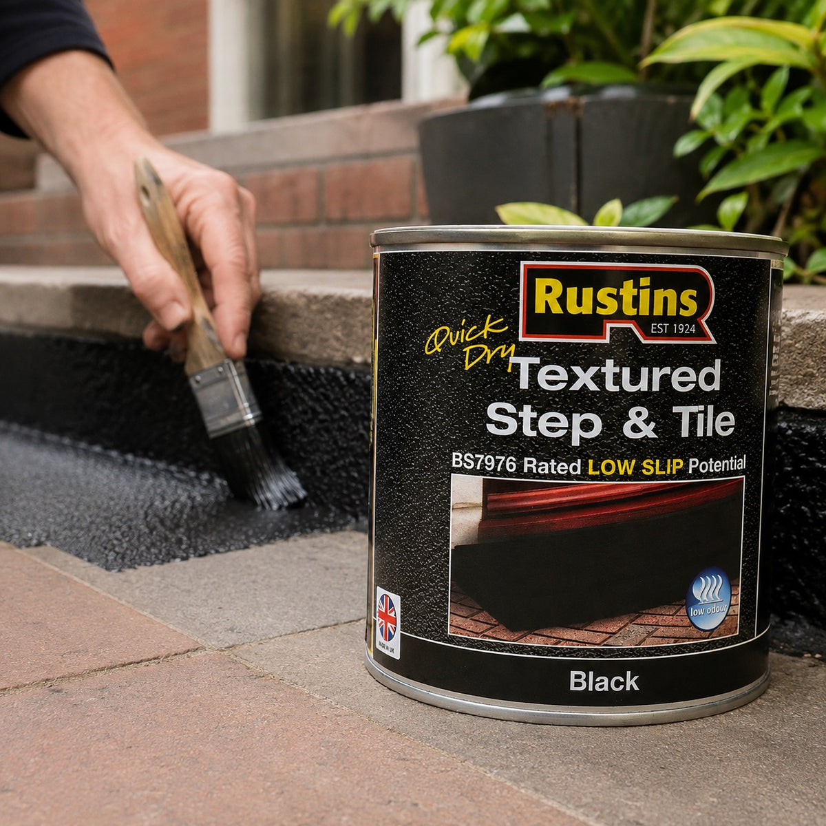Rustins Quick Dry Textured Step and Tile Paint Black 500ml TXSTBLW500 | Low Slip Potential | Floor Renovation Paint | Concrete Floor Paint | Brick Paint | Interior and Exterior Paint
