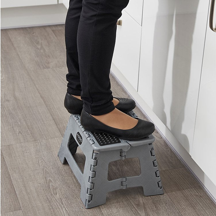 Addis Folding Step Stool Metallic Grey 516931 | New and Improved | Soft Grip Feet For Extra Stability | Convenient Carry Handle | Hard Wearing and Wipe Clean