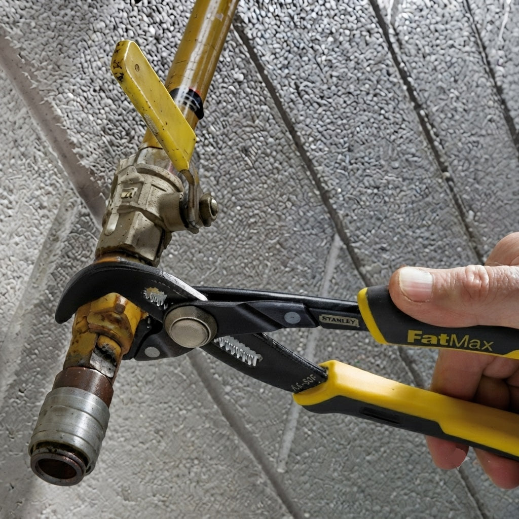 Stanley FatMax Groove Joint Plier Black and Yellow 250mm 0-84-648 | Adjustable Water Pump Plier | Multi Purpose Hand Tool | 62mm Jaw Capacity